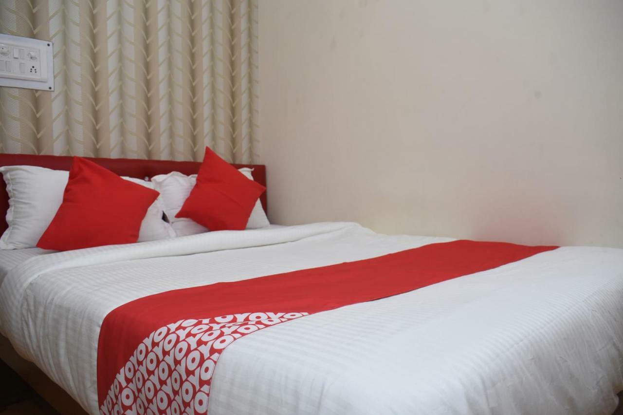 Oyo 45320 Hotel Mars Agartala Extérieur photo