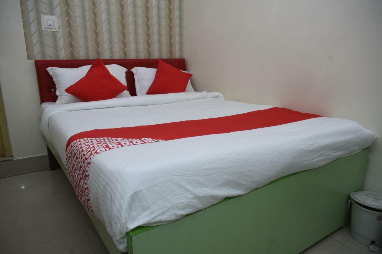 Oyo 45320 Hotel Mars Agartala Extérieur photo