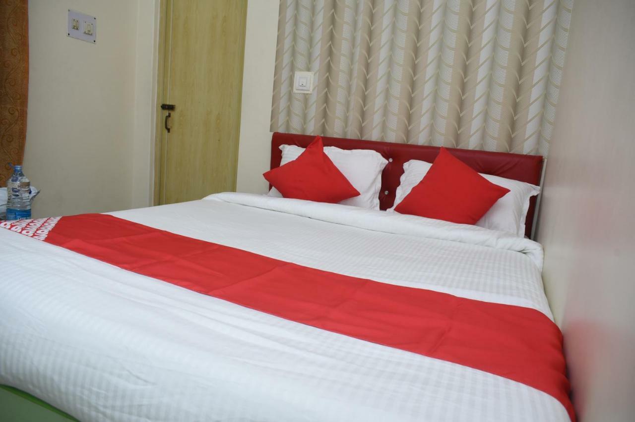 Oyo 45320 Hotel Mars Agartala Extérieur photo